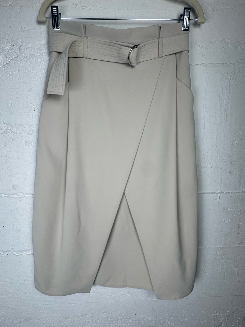Karen‎ Millen Paperbag Waist Wrap Front Skirt Cream Pencil w Belt Pockets Size 6